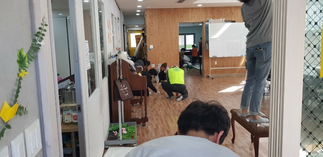 건입동, 영주로타리클럽과 교육성장네트워크 꿈들 공부방 시설 보수 등 봉사활동 추진 첨부이미지