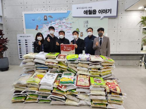 (12.22. 애월읍) 제주극동방송, 연말연시 어려운 이웃 위한 아름다운 온정의 쌀 전달.jpg
