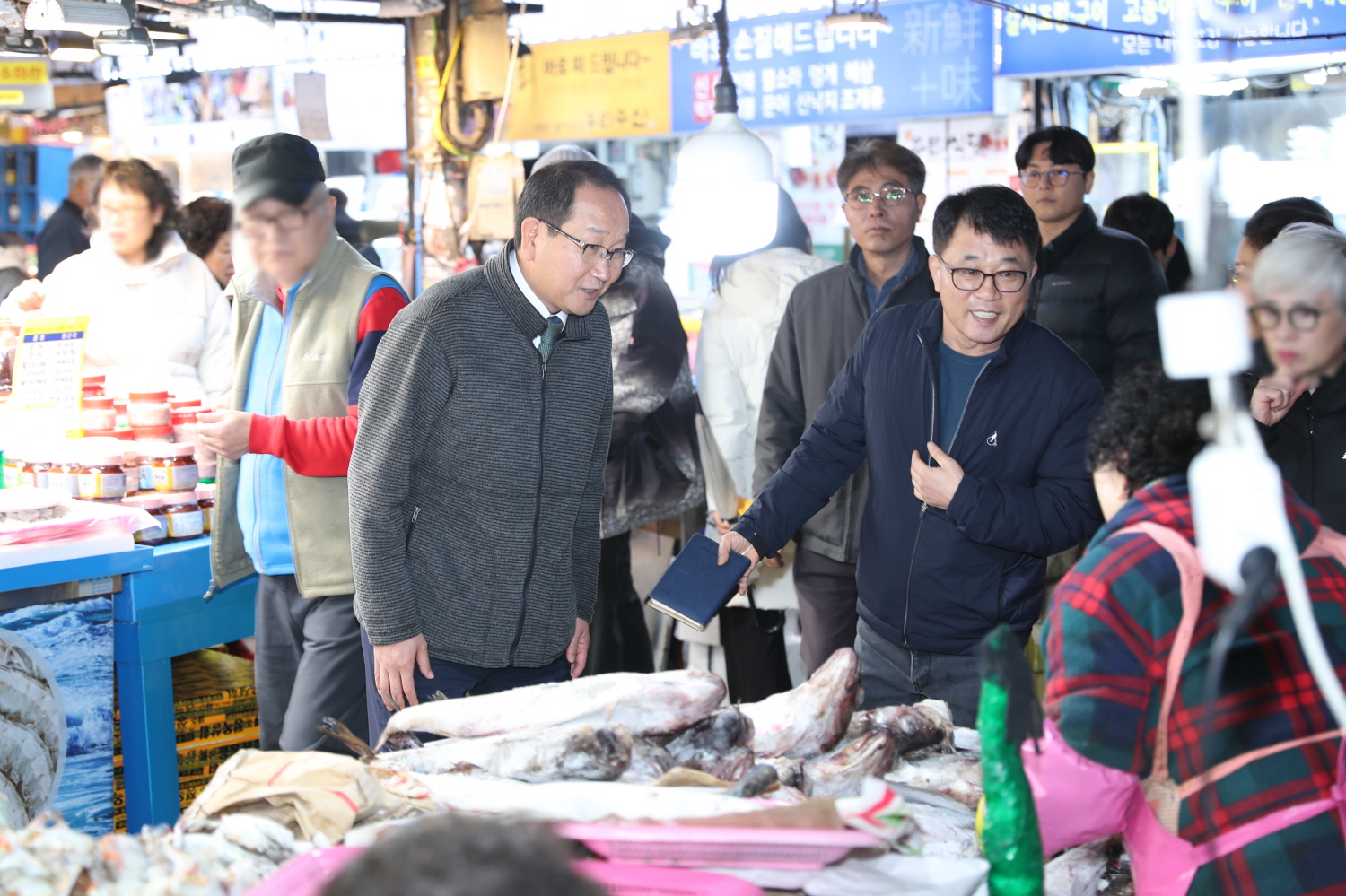 설 맞이 동문시장 민생현장 방문 첨부이미지