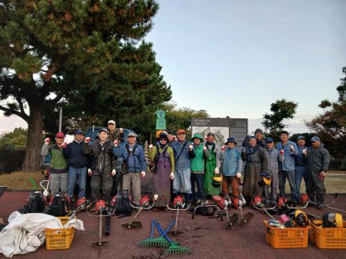 (삼양동)새마을지도자삼양동협의회, 선사유적지 억새베기 실시(게시용).jpg