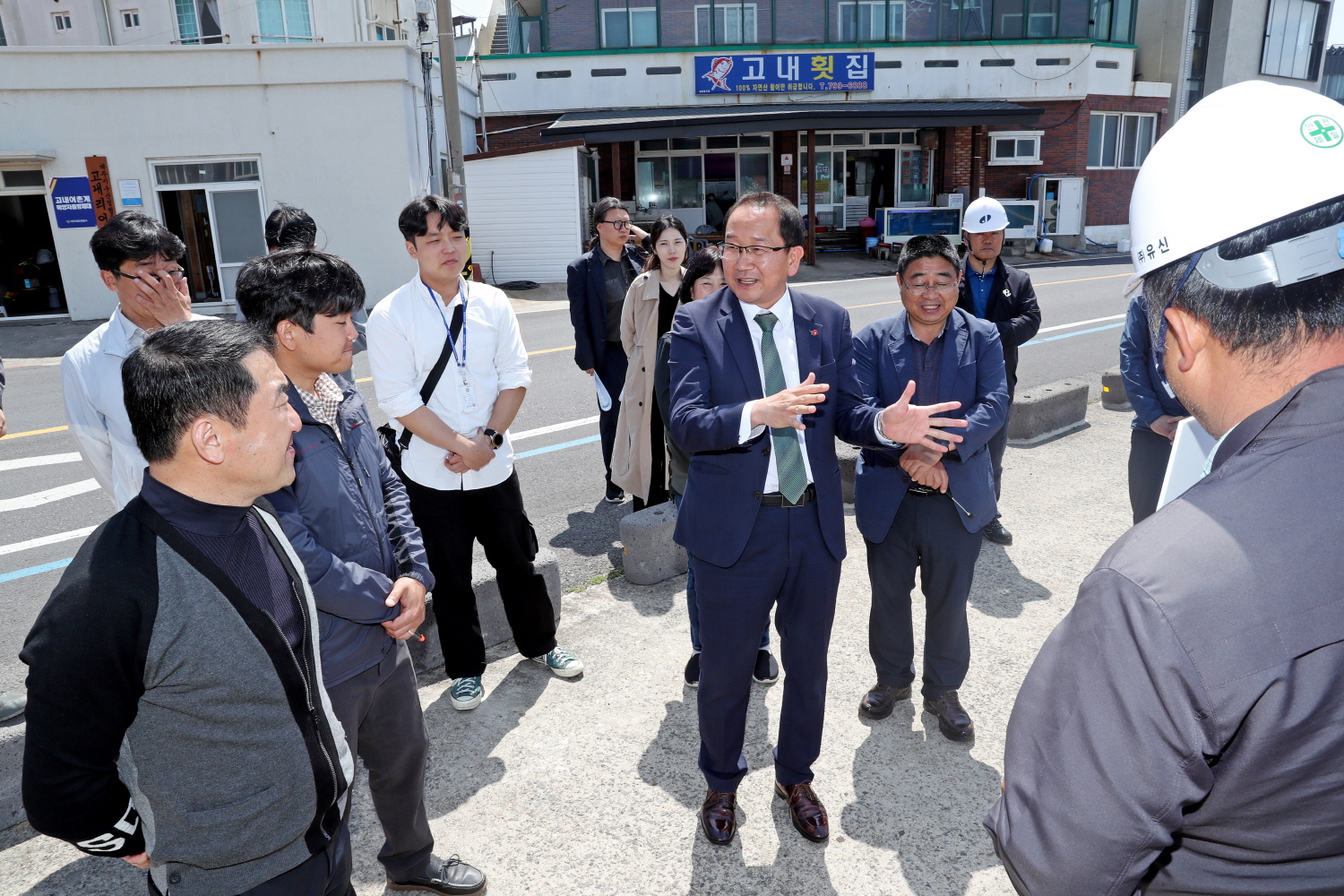 _강병삼 제주시장 고내항 어촌뉴딜300사업 현장 점검 (1).JPG