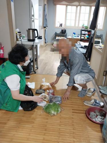 (삼도2동)삼도2동새마을부녀회, 취약계층 밑반찬 지원사업 추진.jpg