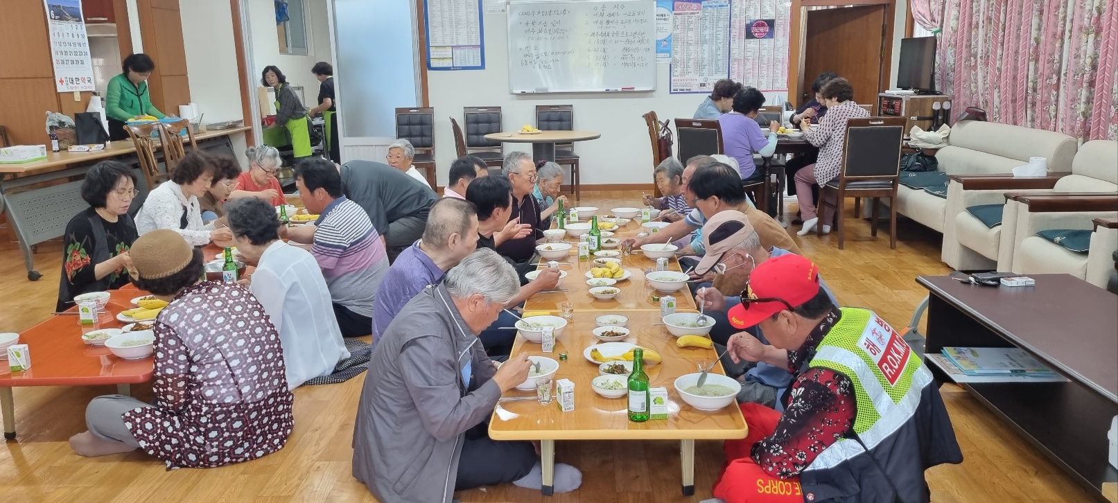 화북동주민자치위원회, 경로당 급식 봉사 첨부이미지