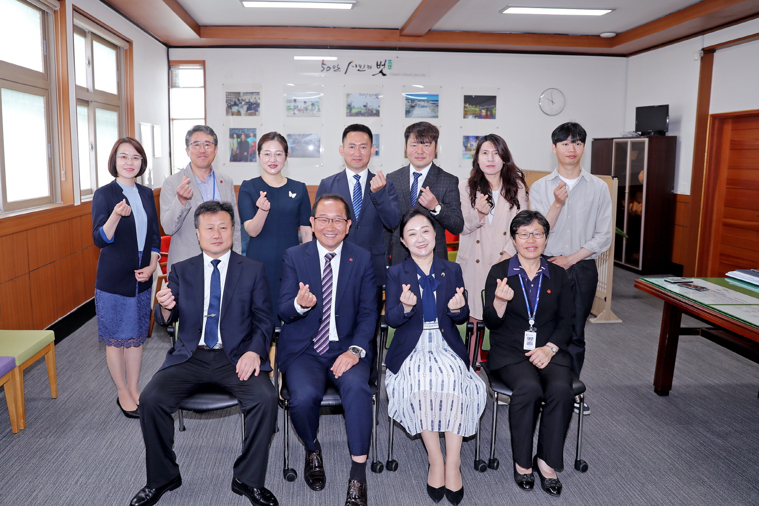 _강병삼제주시장, 훈춘시 방문단 면담 (1).JPG