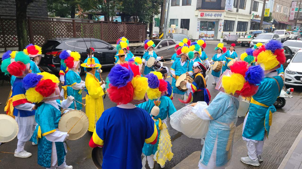 연동민속보존회, 새봄맞이 마을 거리굿 진행 첨부이미지