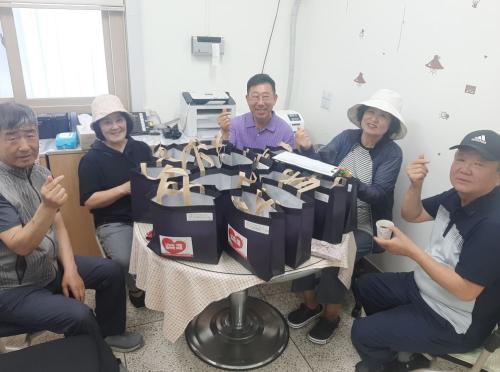 도두동지역사회보장협의체 취약계층을 위한 건강나눔 밑반찬 전달