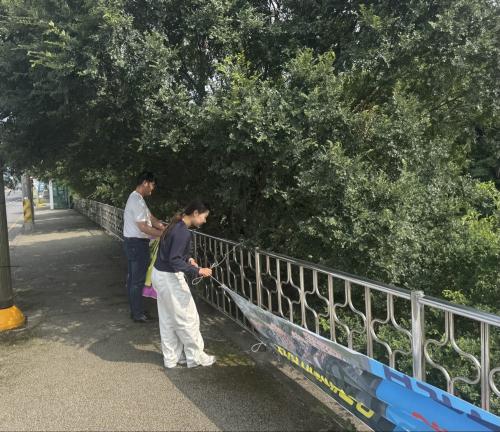 건입동 주요 도로변 불법 현수막·벽보 정비 실시